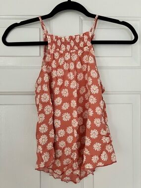 No Boundaries Coral Daisy Halter Tank
